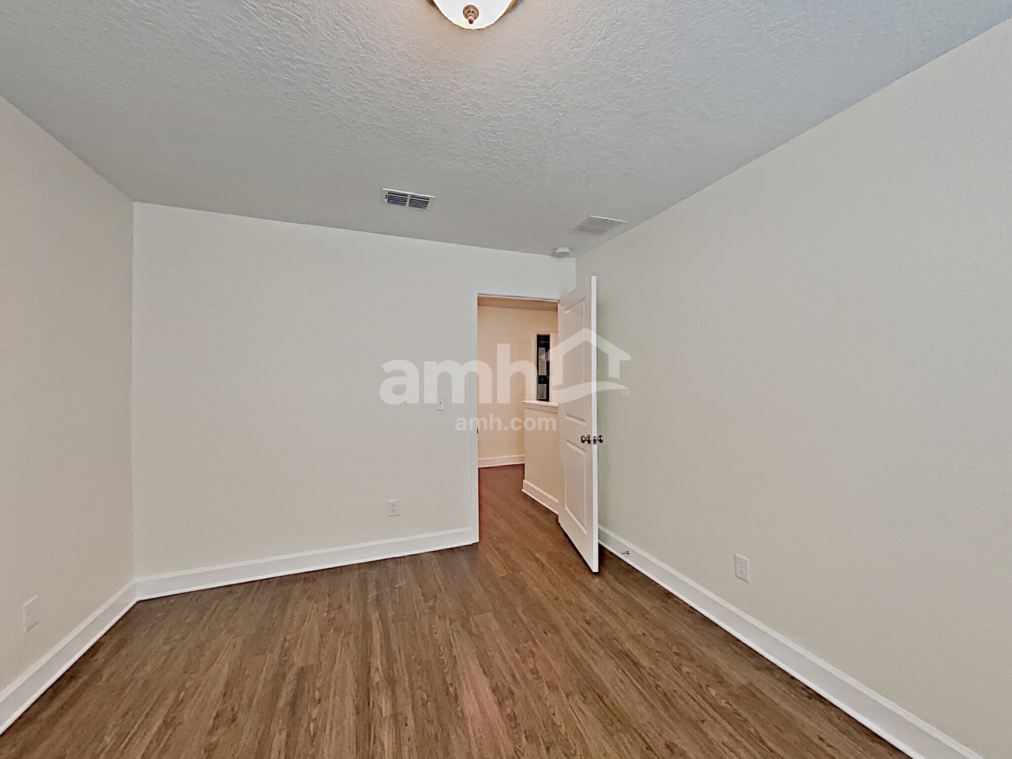 Building Photo - 2852 Calebs Cove Way