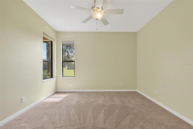 Building Photo - 5845 Sunset Falls Dr