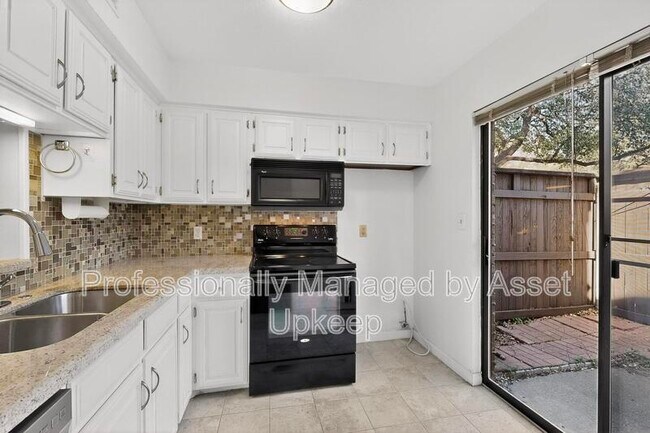 Building Photo - 4800 Northway Dr