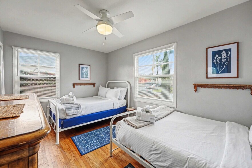 Building Photo - 7221 Vassar Ave