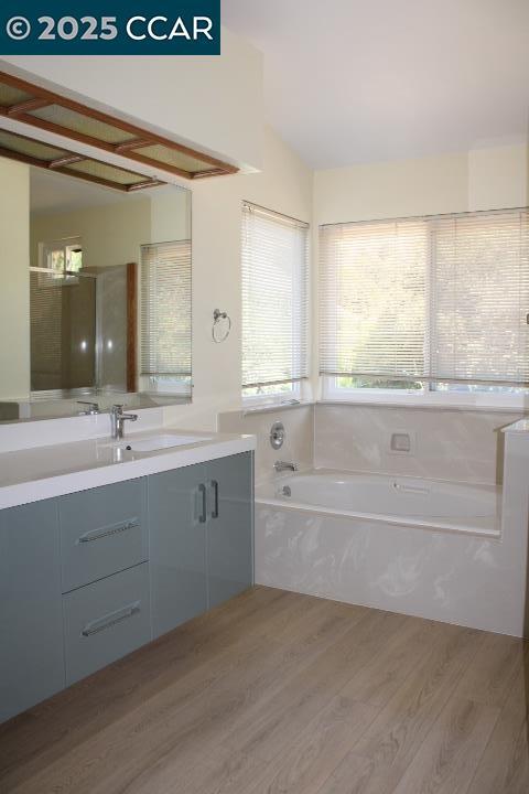 Building Photo - 151 Grenadine Way