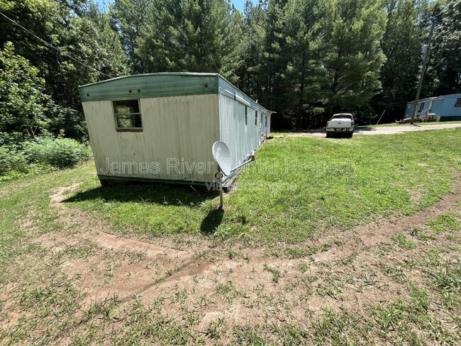 Building Photo - 51 White Pine Dr