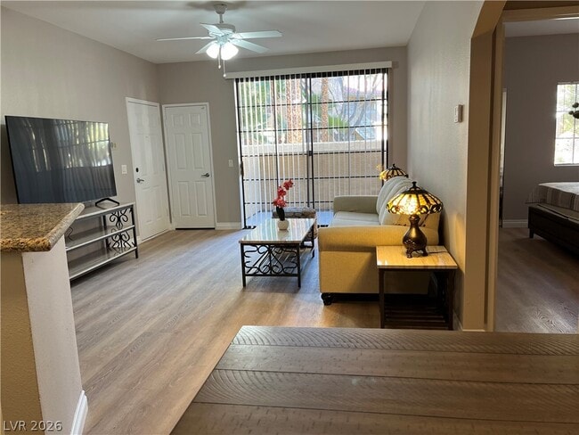 Building Photo - 5130 S Jones Blvd