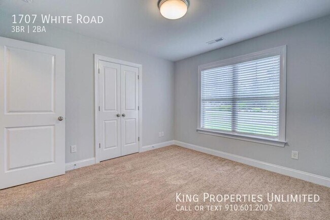 Building Photo - 1707 White Rd