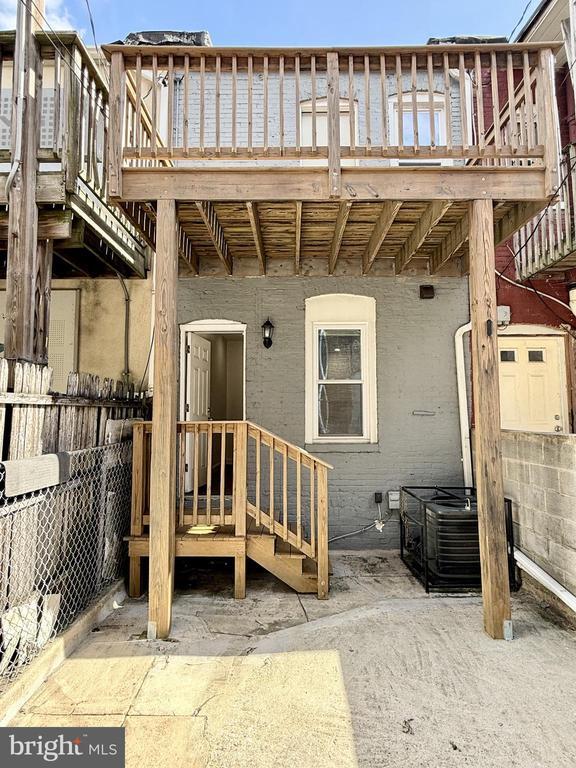 Building Photo - 1268 Glyndon Ave