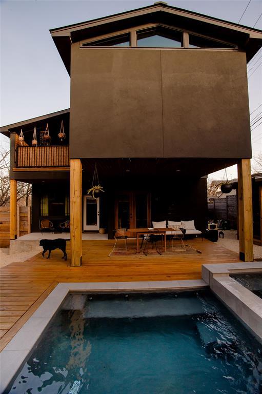Building Photo - 405 S Park Dr