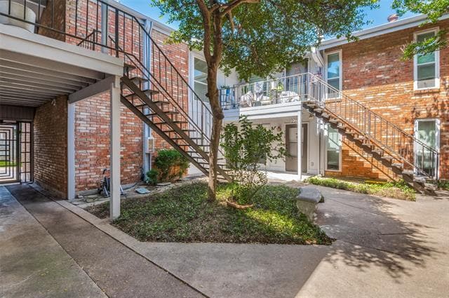 Building Photo - 4317 Hartford St