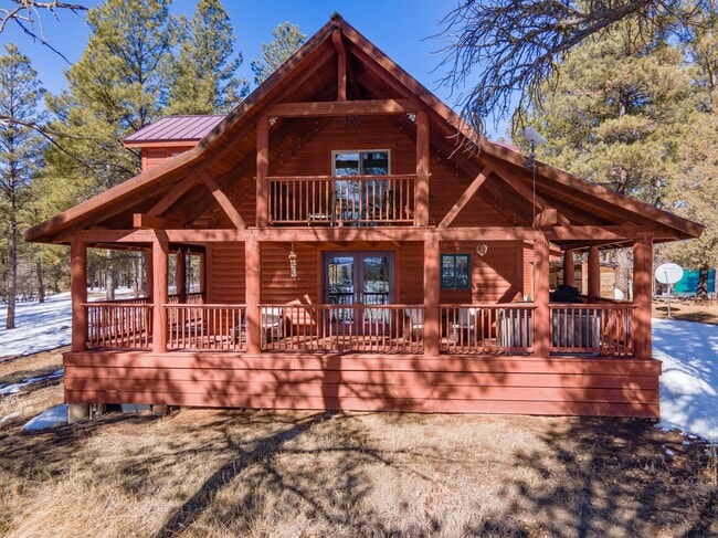 Building Photo - 1810 Shenandoah Dr