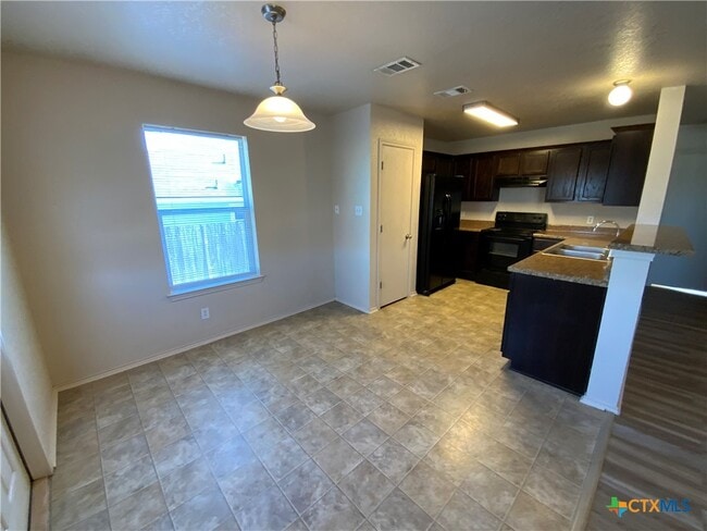 Building Photo - 2212 Bellmont