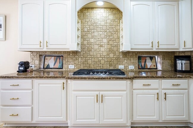 Building Photo - 6515 Costa Sienna Ln