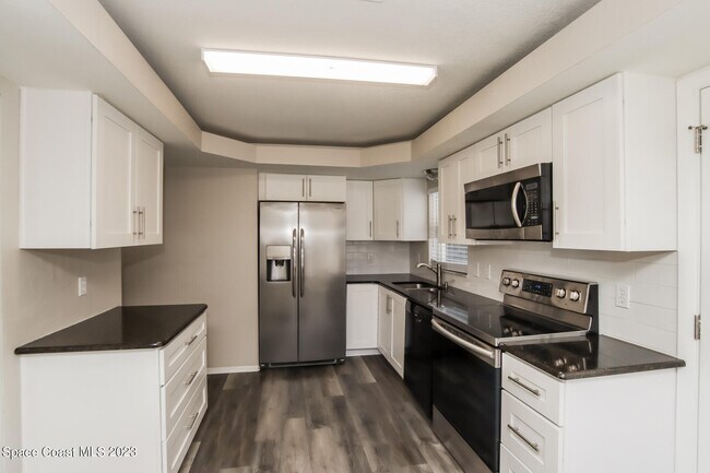 Building Photo - 2389 Ricky Rd