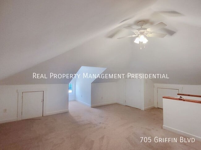 Building Photo - 705 Griffin Blvd