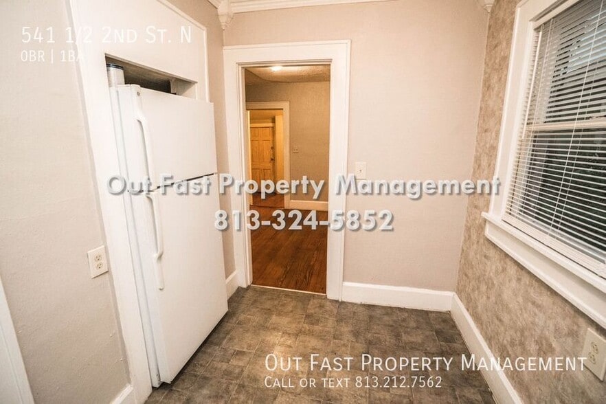 Building Photo - 541 1/2 2nd St. N