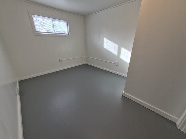 Building Photo - 2607 Lincoln St