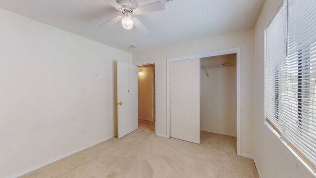 Building Photo - WESTSIDE HOME 3 Bedroom 2 Bath With 2 car garage