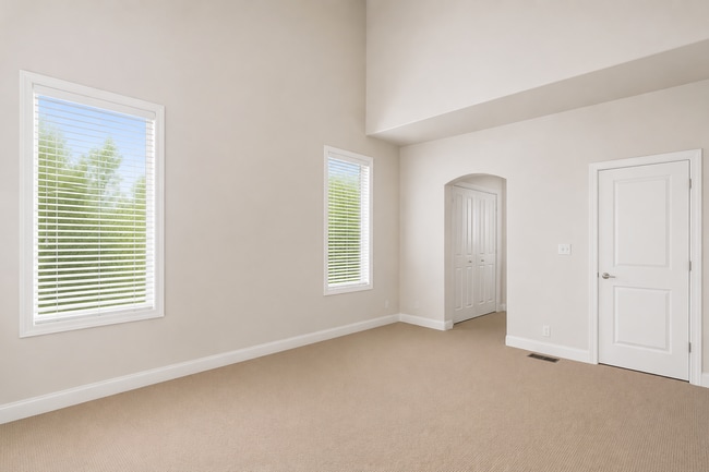 Building Photo - 16 Gallivan Ct