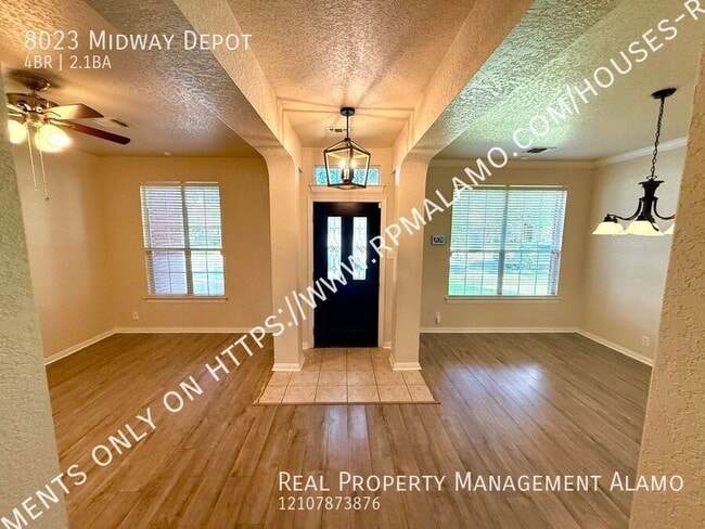 Building Photo - 8023 Midway Depot