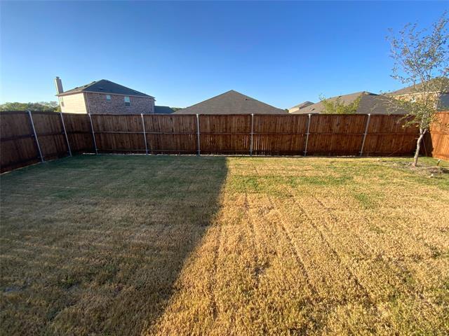 Building Photo - 917 Waggoner Dr