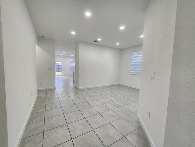 Building Photo - 12735 SW 211th St