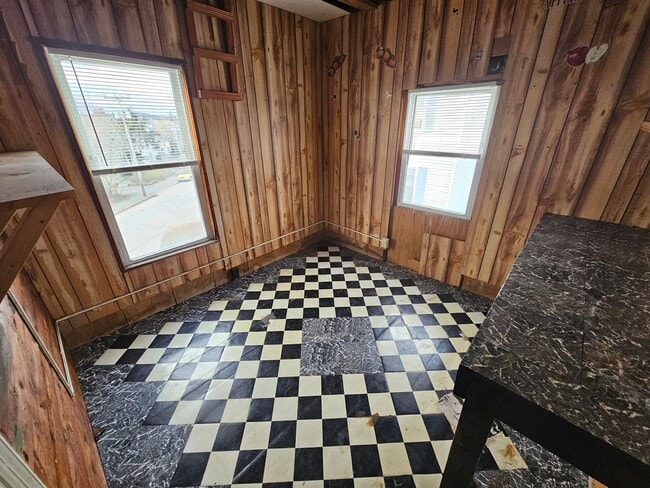 Building Photo - 257 Amory St