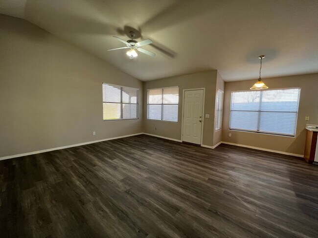 Building Photo - Mesquite Canyon Cul-De-Sac Home