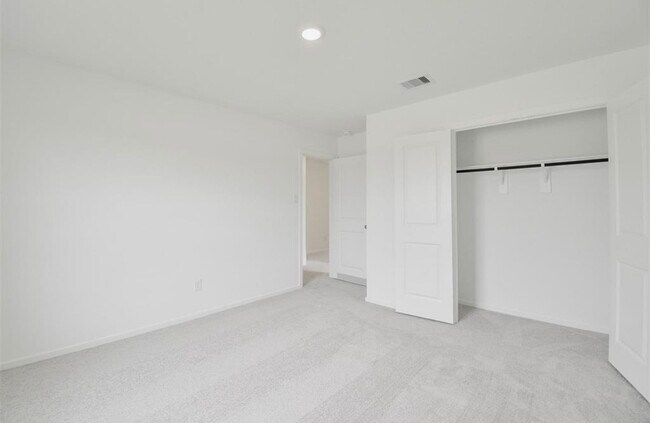 Building Photo - 18637 Cepagatti Dr