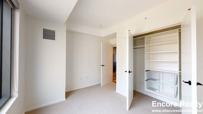 Building Photo - 345 Harrison Ave