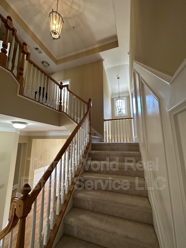 Building Photo - 1041 Emory Parc Pl
