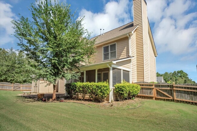 Building Photo - Move into this home and share in its appreciation with Acre.  See more at www dot acrehomes dot com