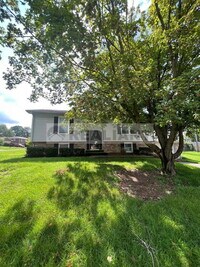 Building Photo - 4013 Elora Ln