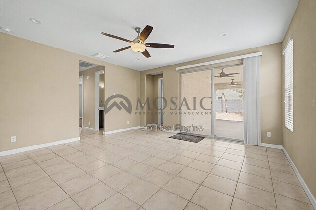 Building Photo - 598 W Belmont Red Trail