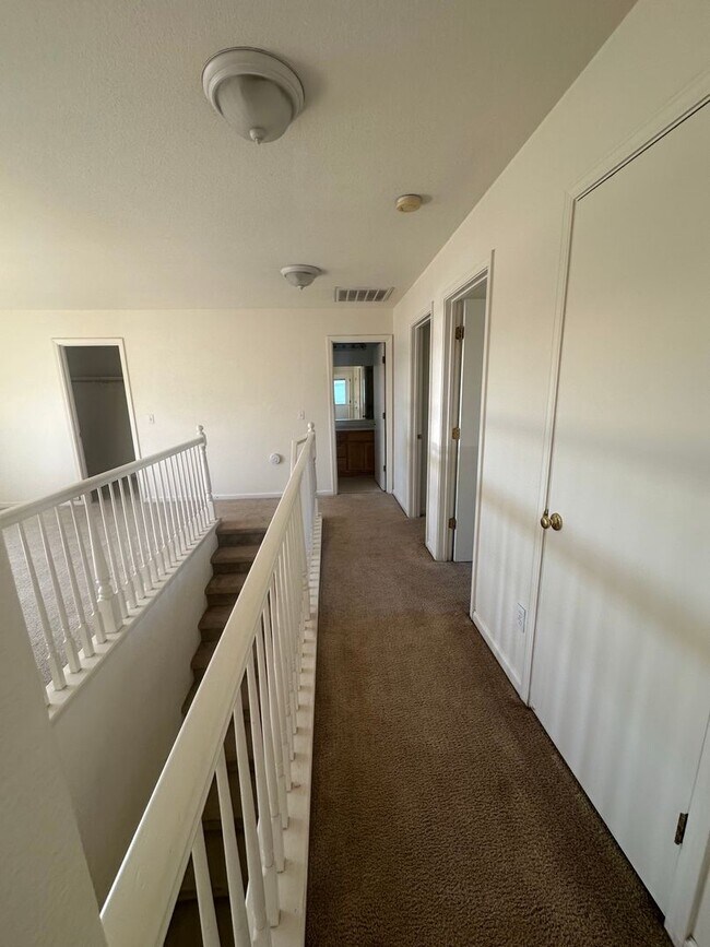 Desirable 2 Story Home In Weston Ranch 4505 Woodshire St Stockton CA