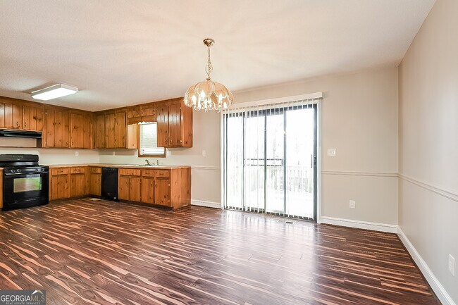 Building Photo - 3992 Fairington Dr