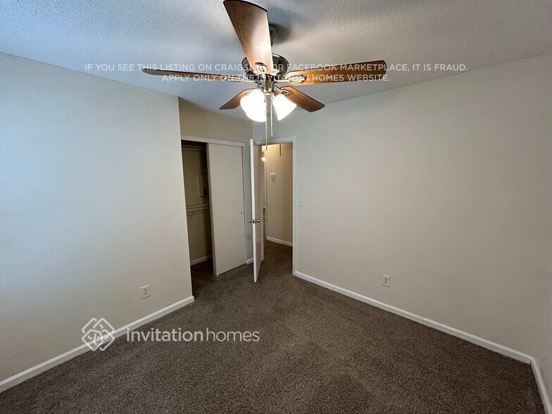 Building Photo - 547 Tribune Dr