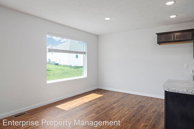 Building Photo - 3 br, 2 bath House - 1510 E Habersham