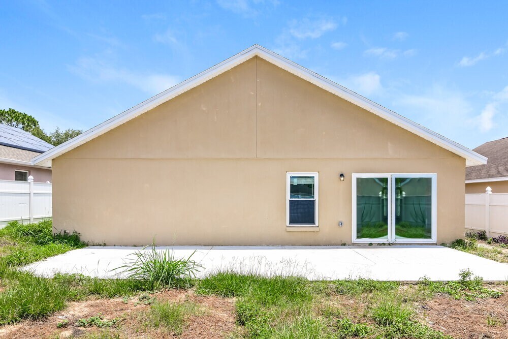 Building Photo - 1129 Pinedale Dr