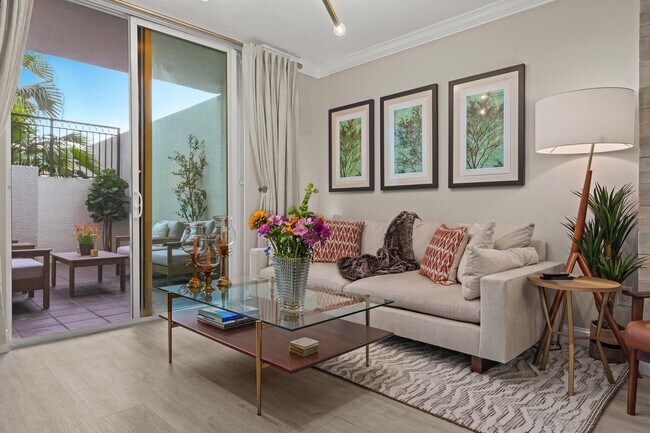 Building Photo - 600 S Dixie Hwy