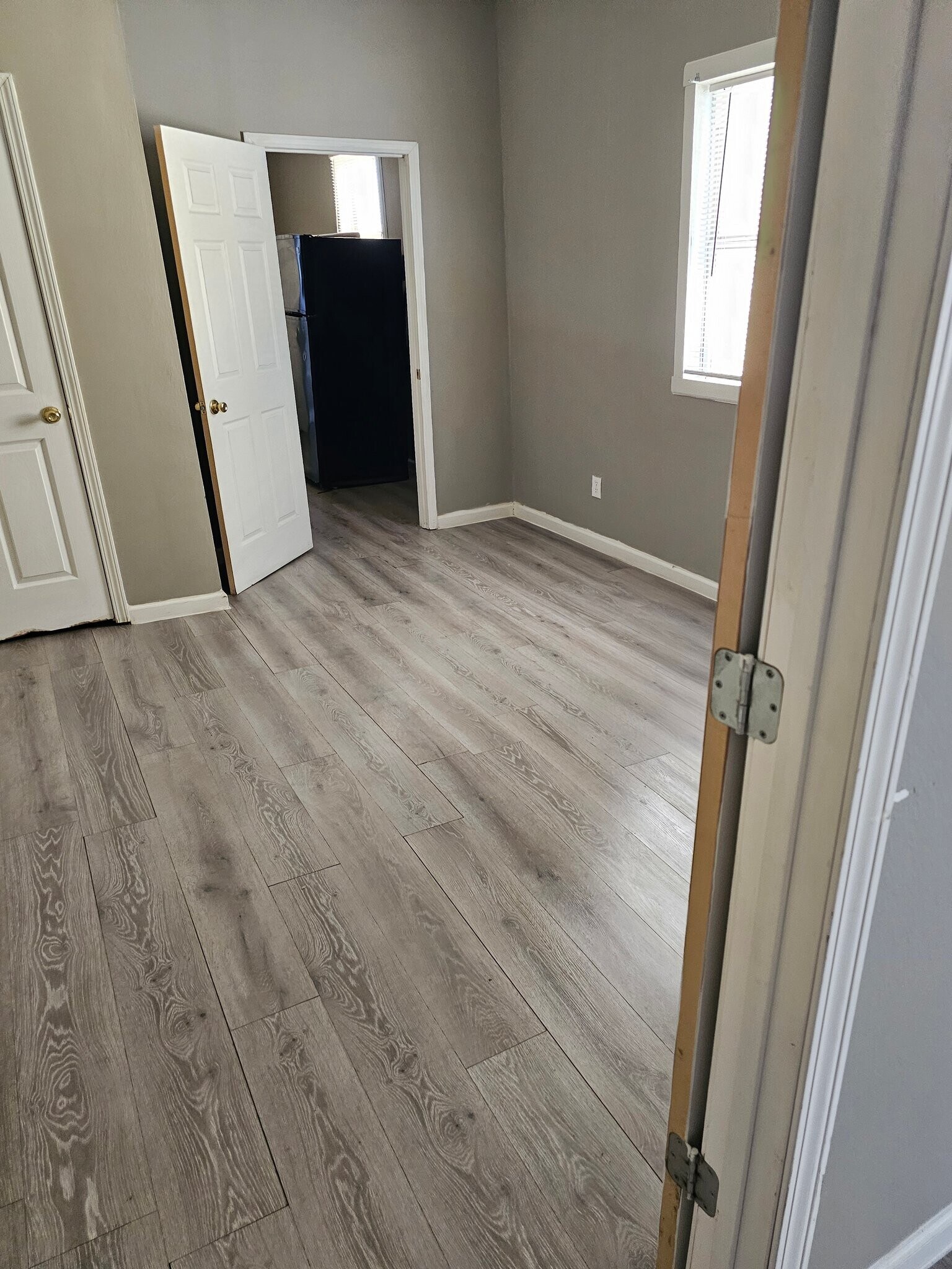 Building Photo - 2615 S Johnson St