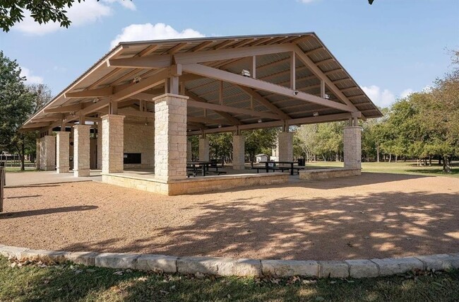 Building Photo - 721 Jane Austen Trail