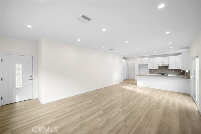 Building Photo - 9943 Covello St