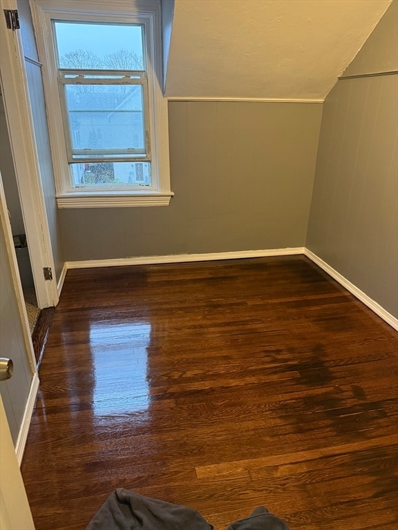 Building Photo - 356 Linden St