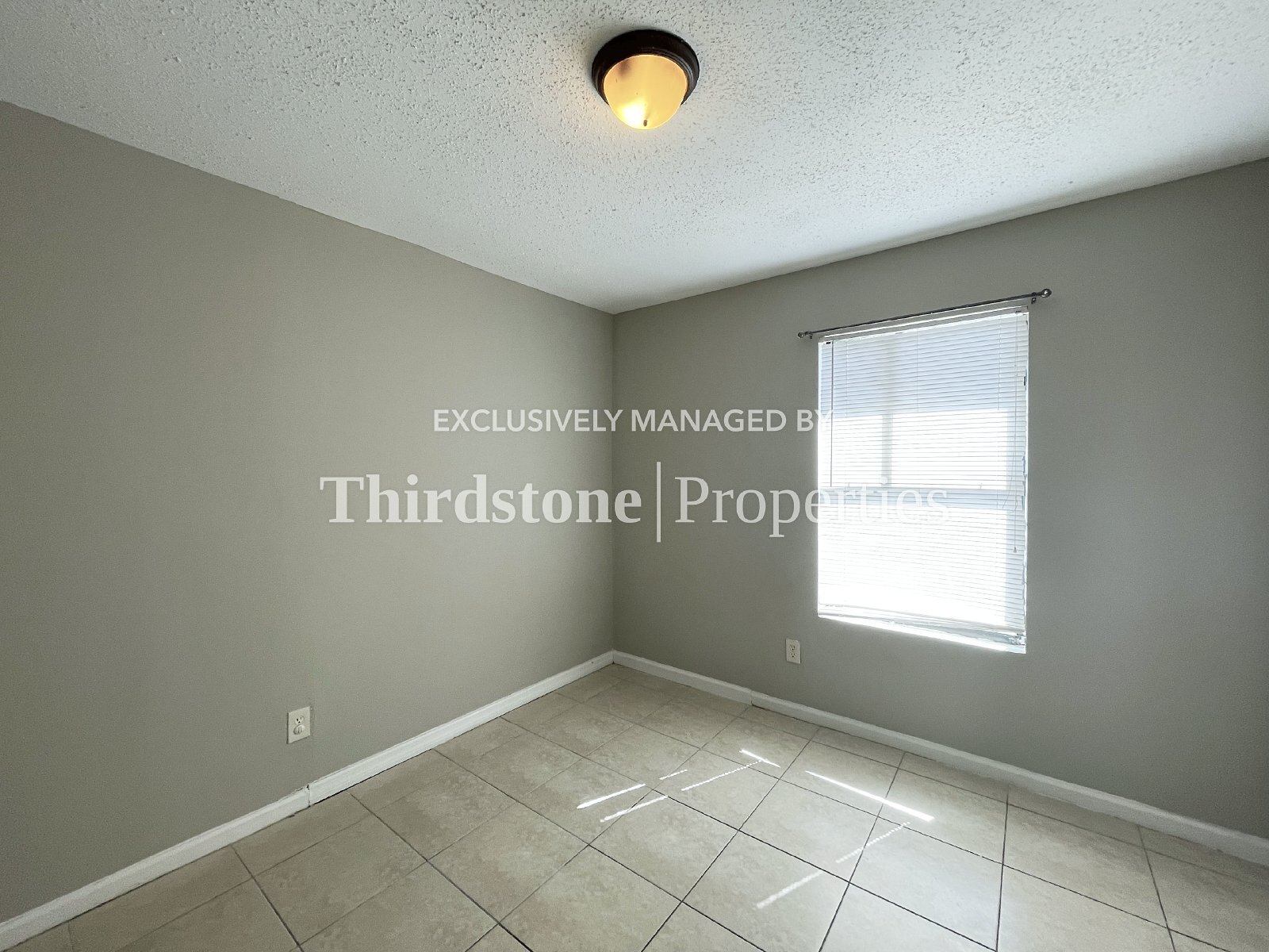 Building Photo - 5128 Indian Lakes Ct