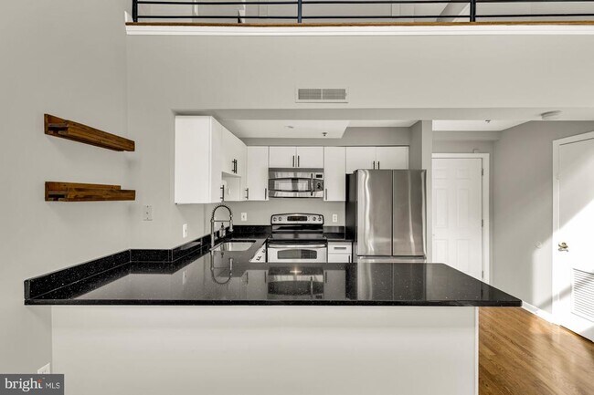 Building Photo - 1437 Rhode Island Ave NW