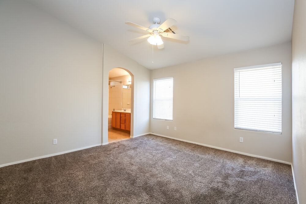 Building Photo - 546 Truffles St