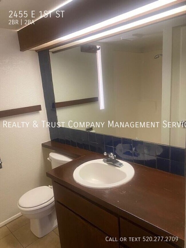 Building Photo - 2455 E 1st St