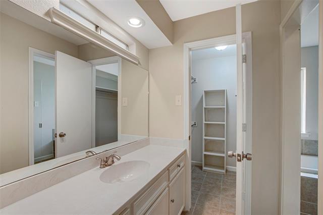 Building Photo - 1411 Potomac Dr