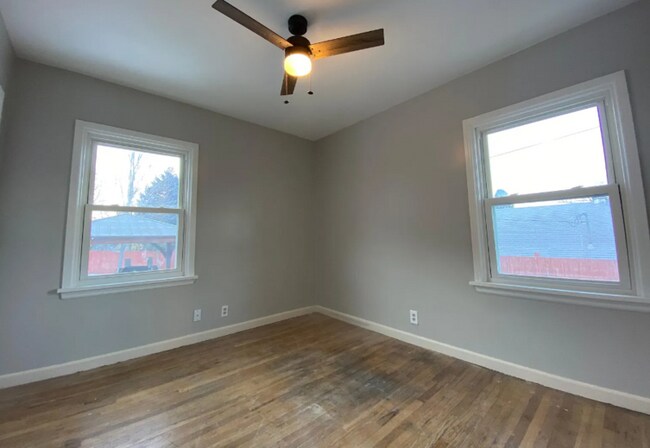 Building Photo - 1717 24th St