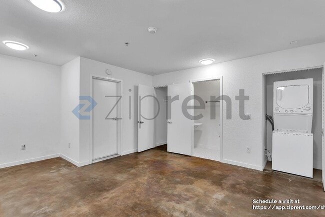 Building Photo - 950 Harrison St