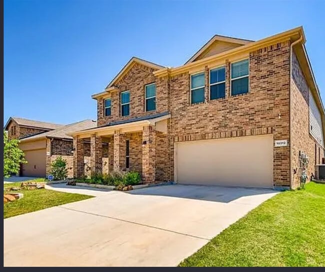 Building Photo - 10312 Lastrup Dr