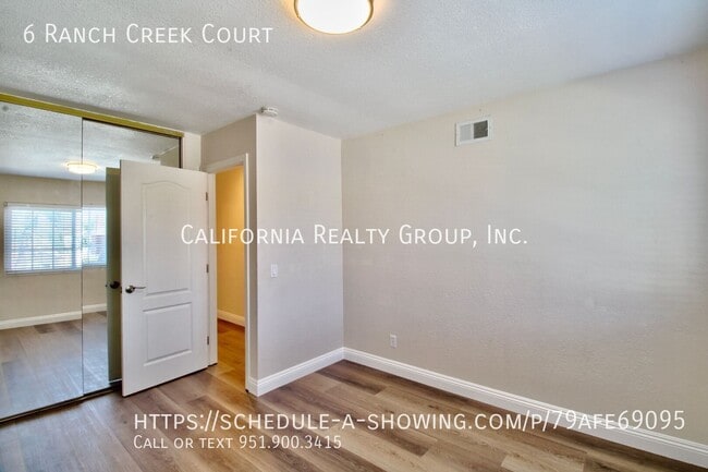 Building Photo - 6 Ranch Creek Ct